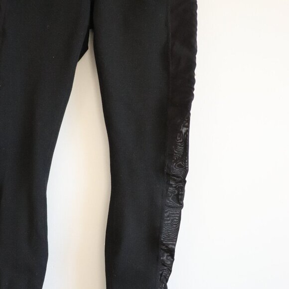 Fabletics Women's Sz XS Black Powerhold Mesh Pocket Stretch Activewear Leggings - Picture 10 of 15